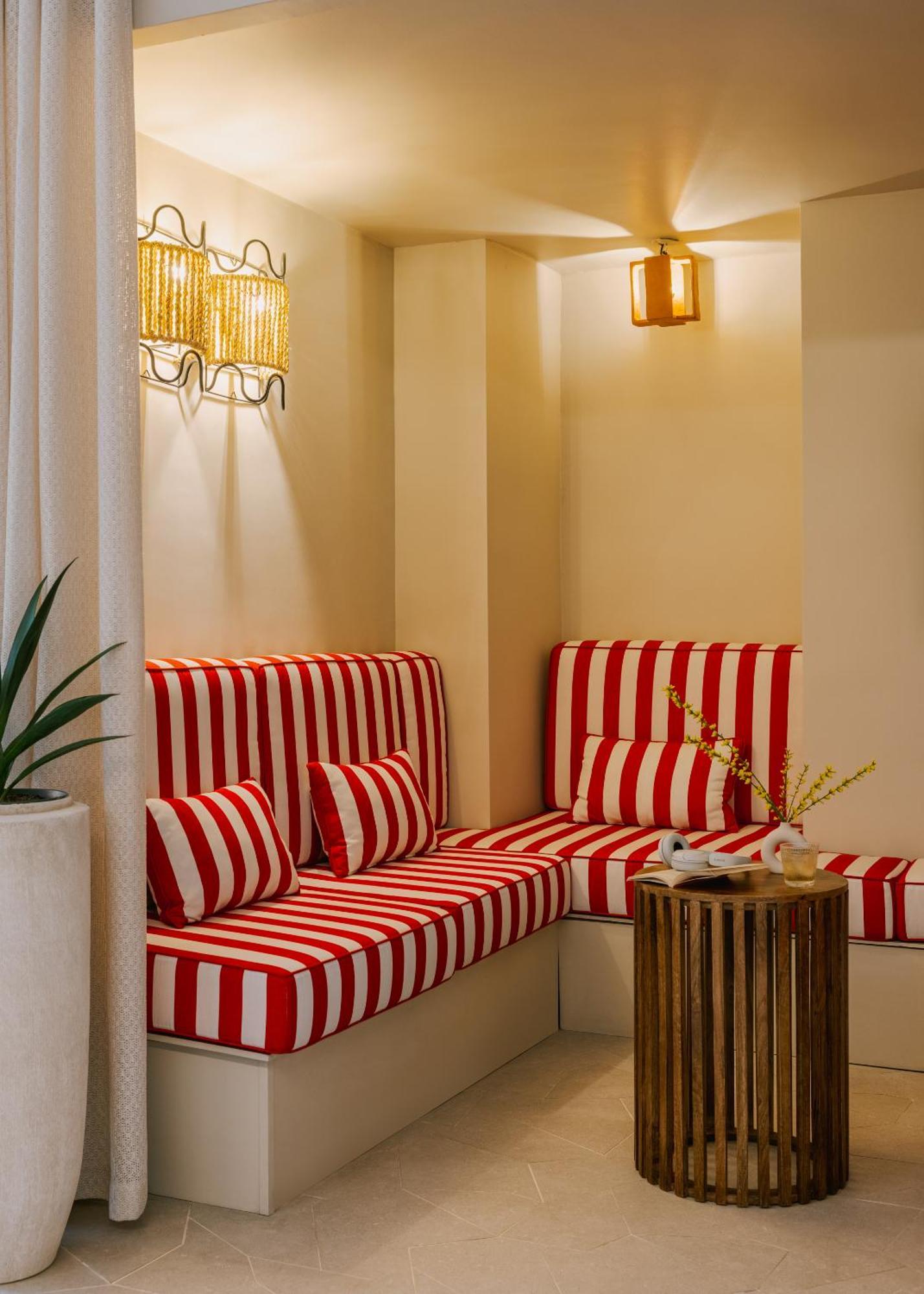 Yelo Lumiere Powered By Sonder Hotel Cannes Exterior foto