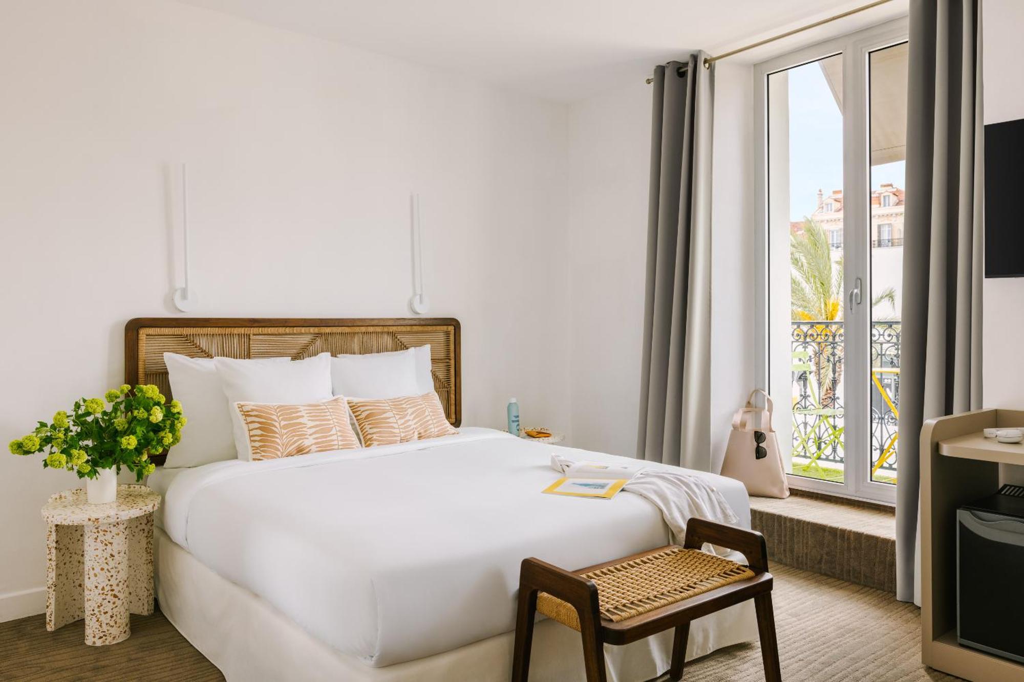 Yelo Lumiere Powered By Sonder Hotel Cannes Exterior foto