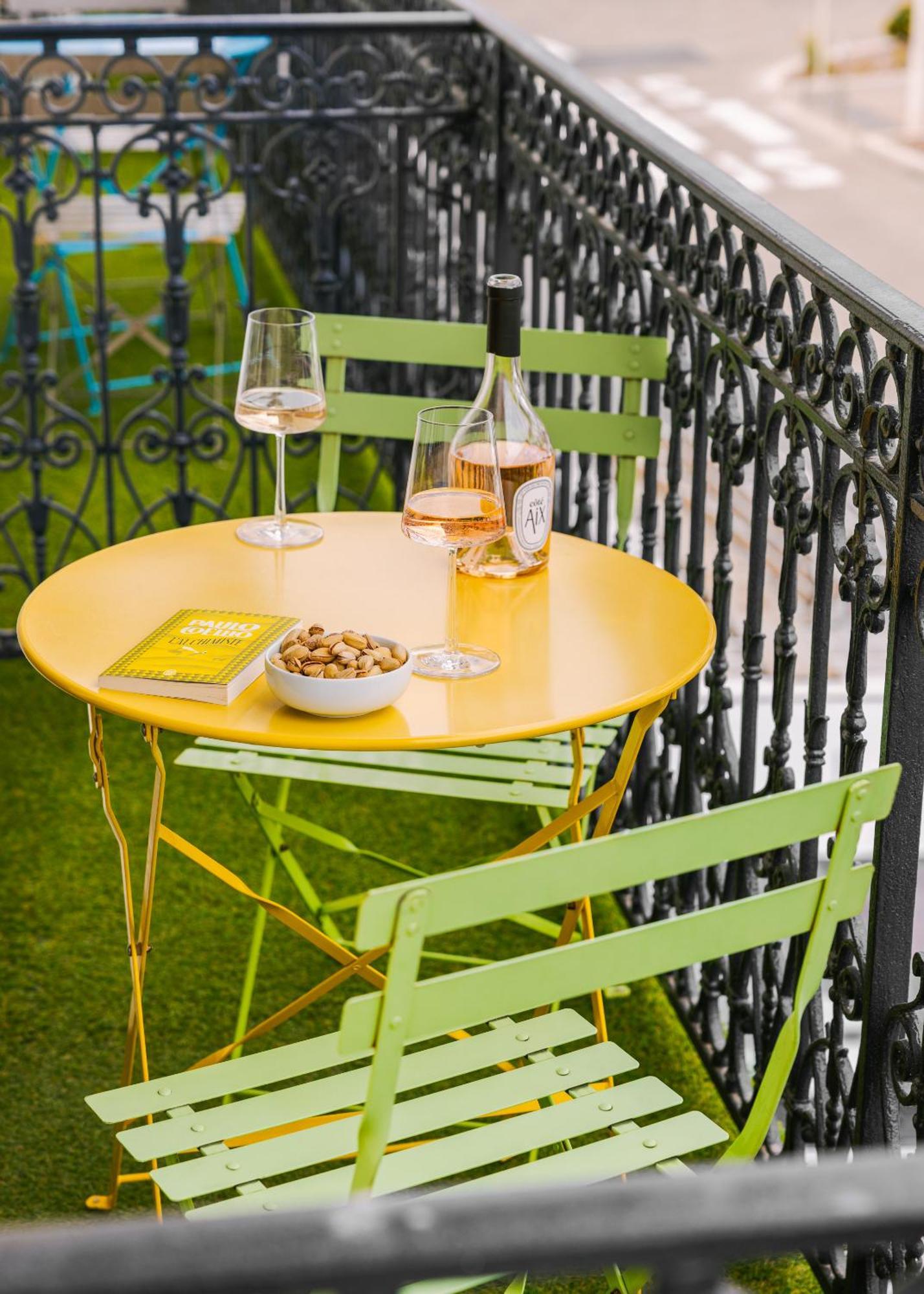 Yelo Lumiere Powered By Sonder Hotel Cannes Exterior foto