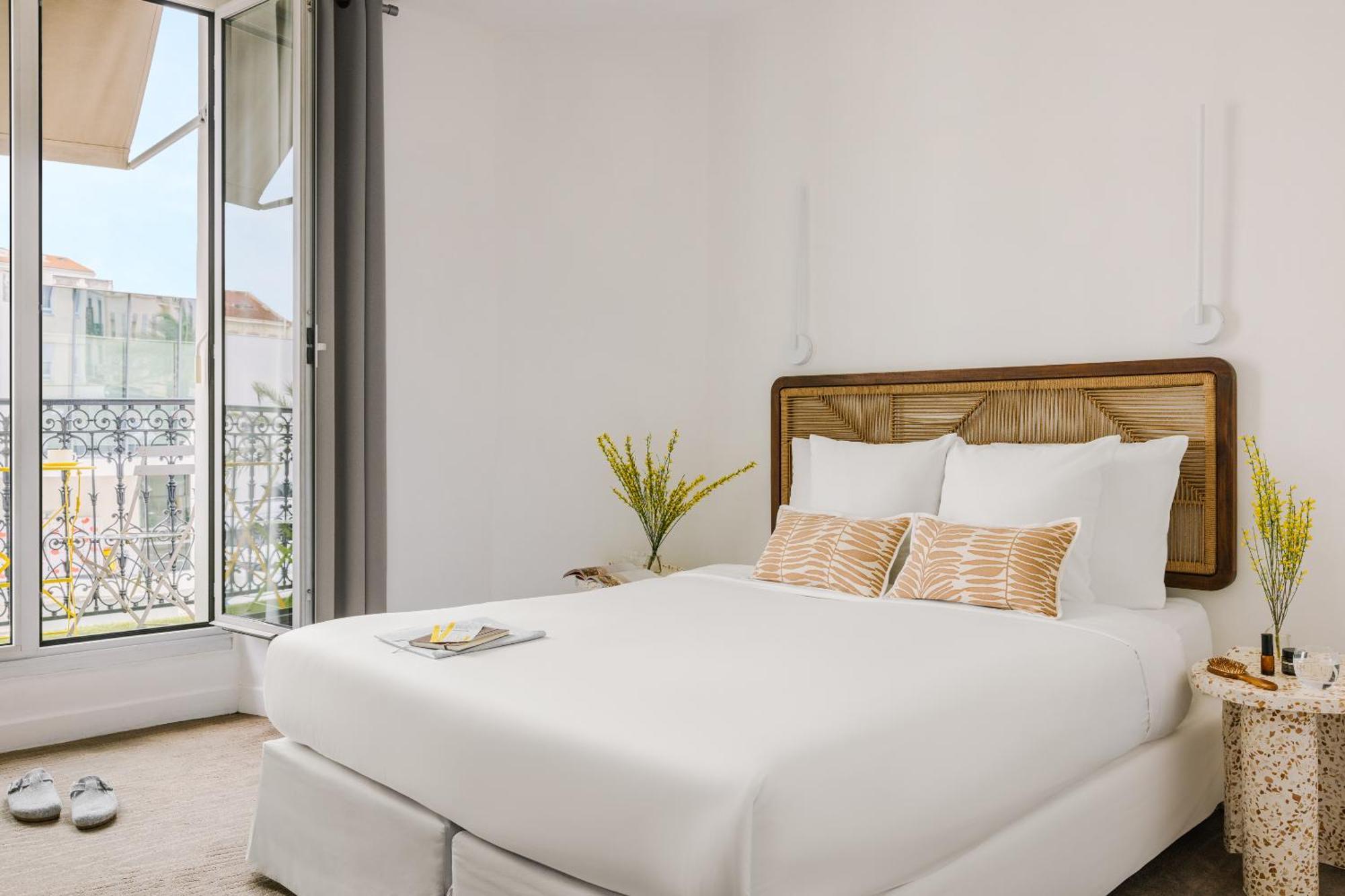 Yelo Lumiere Powered By Sonder Hotel Cannes Exterior foto